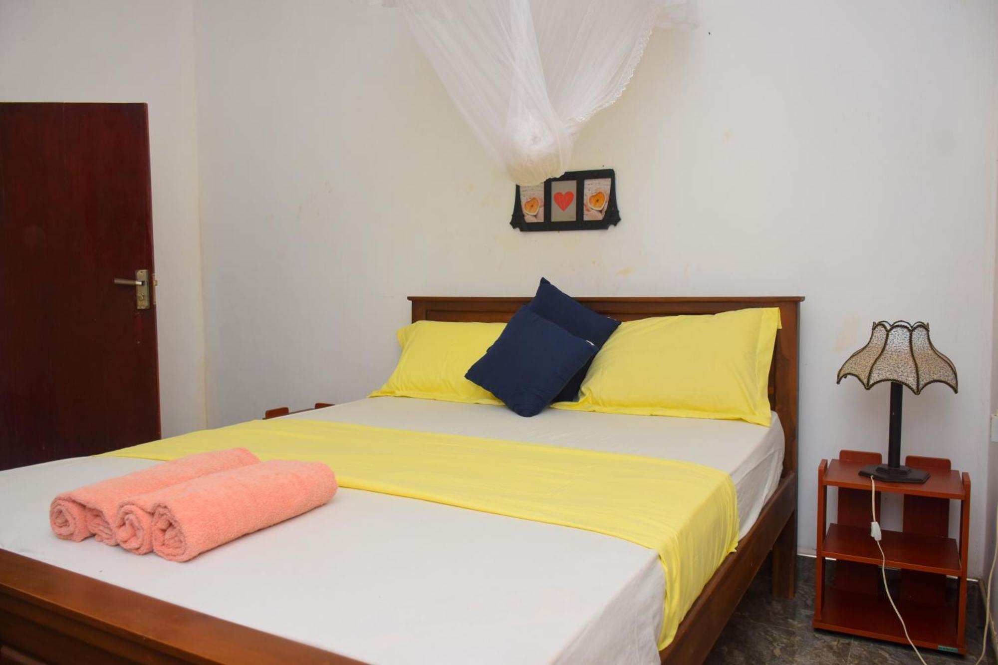 Senu Homestay Szigirija Kültér fotó